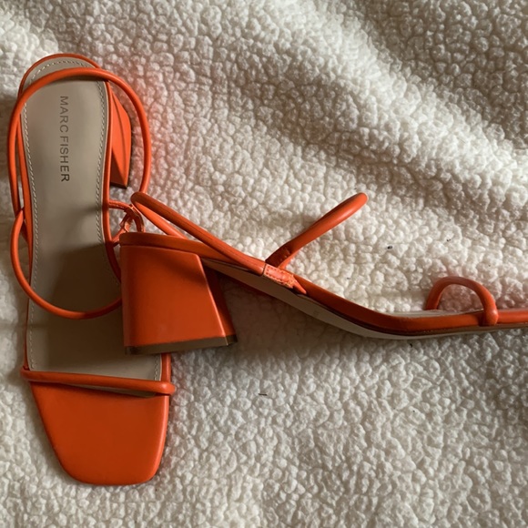 Marc Fisher Heels - Picture 2 of 4